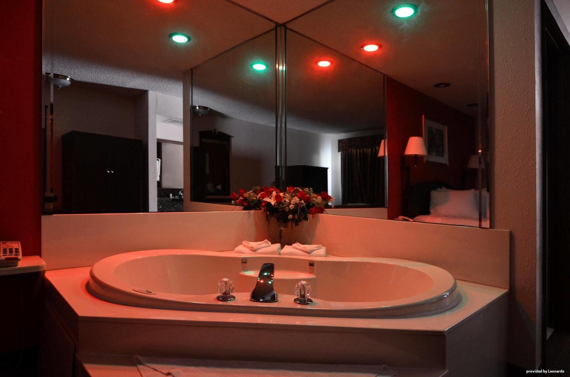 Red Roof Inn & Suites Jackson - Richland Quarto foto